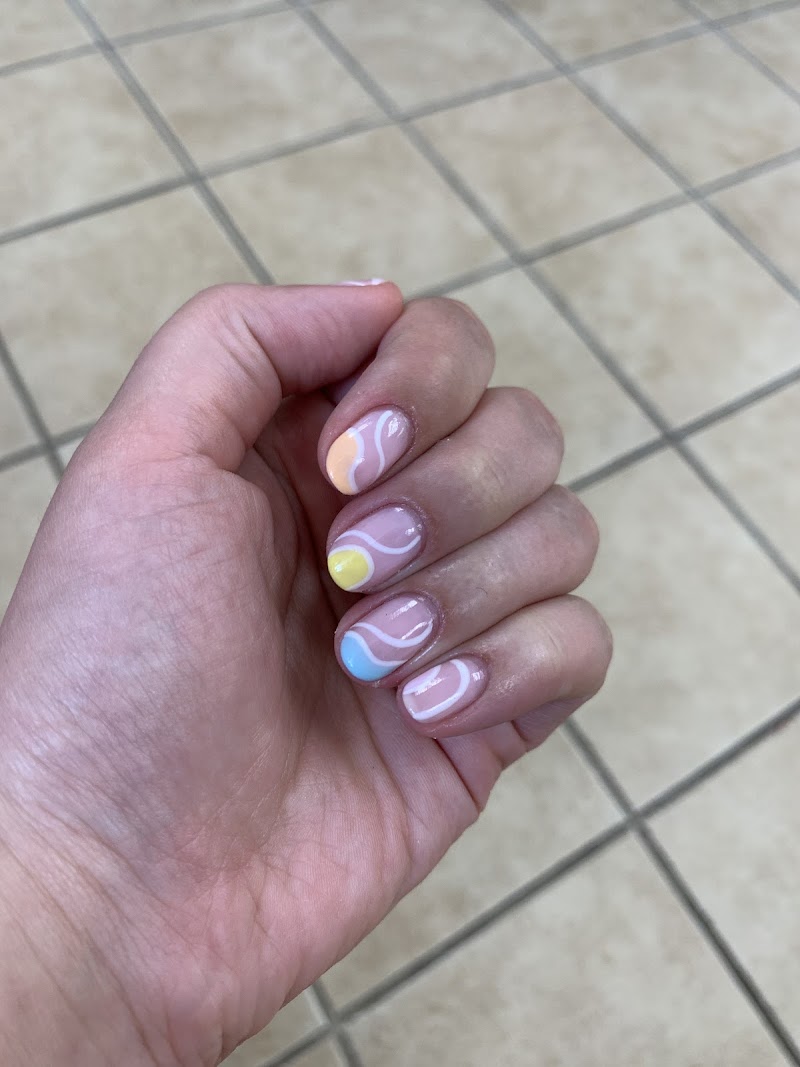 L'amour Nails, nail salon in Doylestown, PA, photo 6 of 10